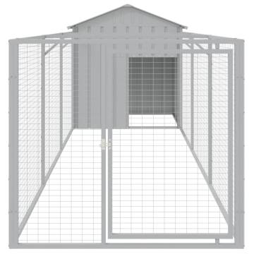 Durable Light Grey Dog House with Roof & Run - 117x405 cm